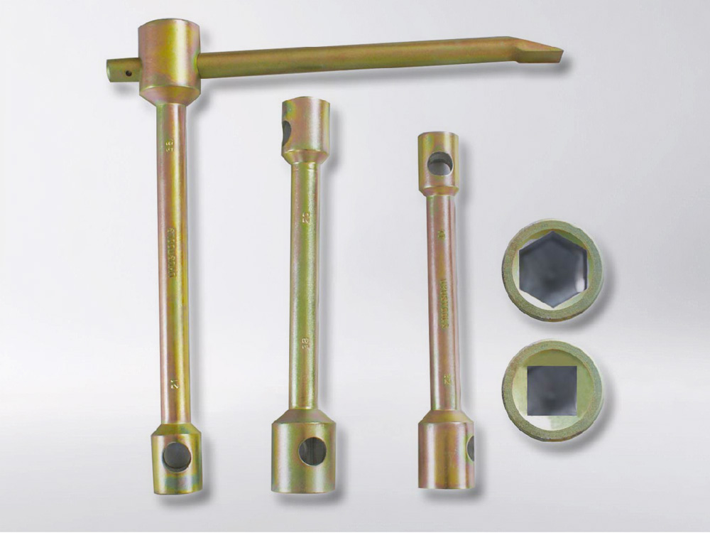 Rim wrench