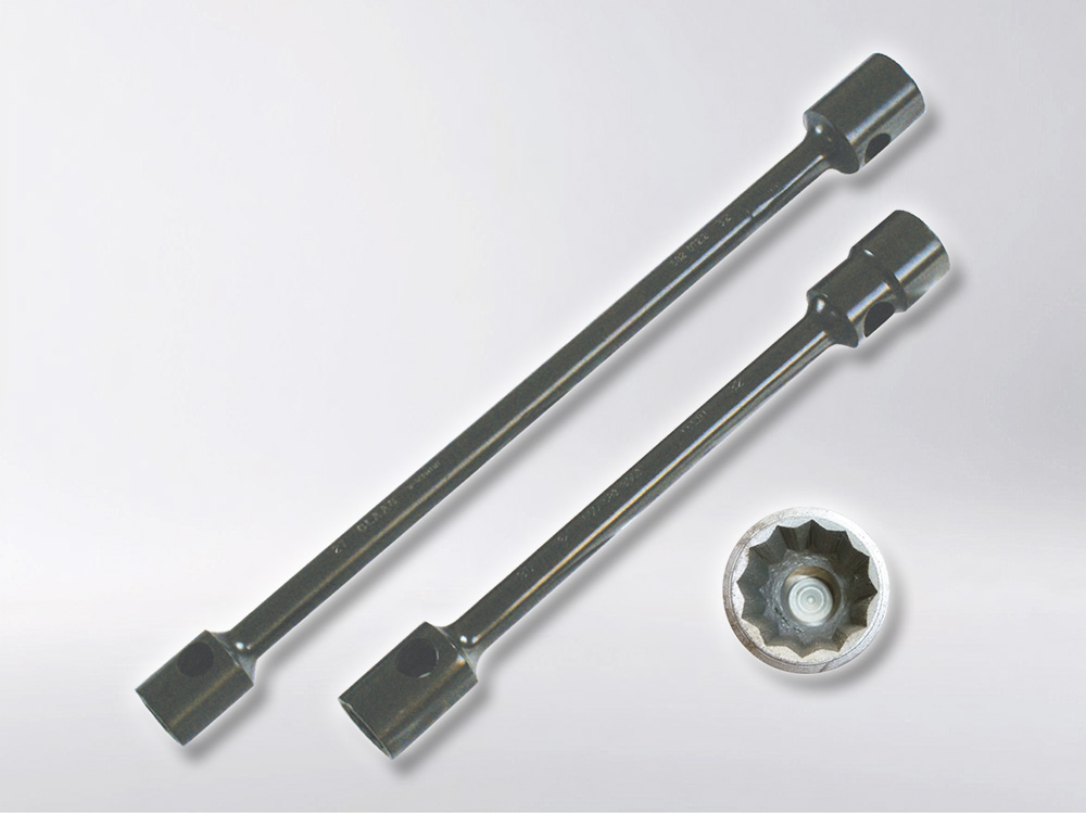 Rim wrench